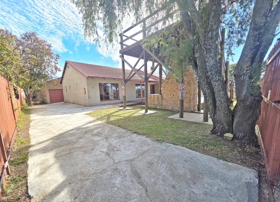 3 Bedroom Property for Sale in Oranjeville Free State